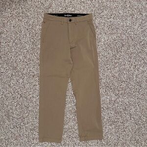 Goodfellow & Co Men's Khaki Chinos 28Wx30L Hennepin Tech Wrinkle Resist Stretch